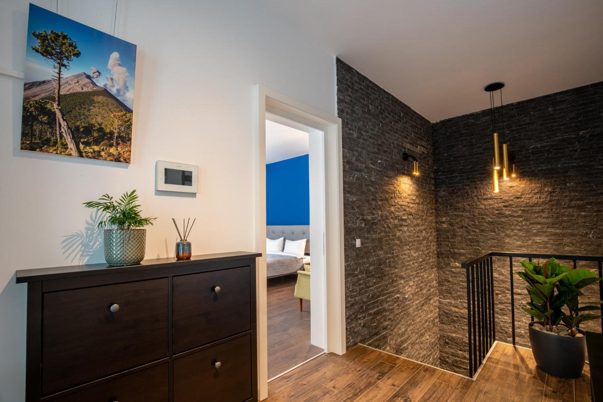 E-house Brasov Noua